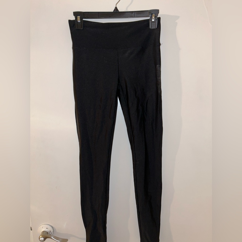 Forever 21 black leggings